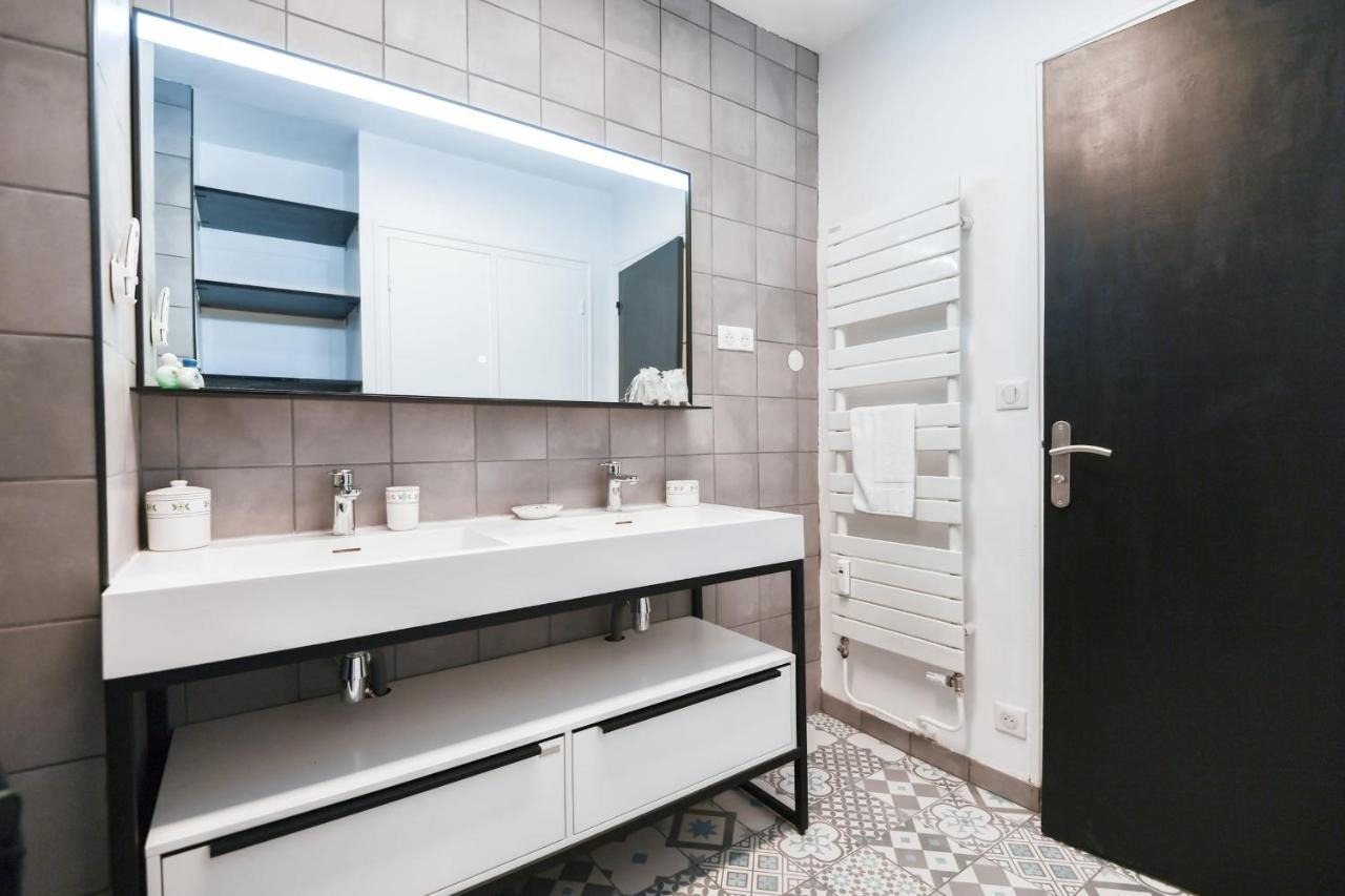 Nice Apartment With Balcony Very Close To The City Center Annecy Dış mekan fotoğraf
