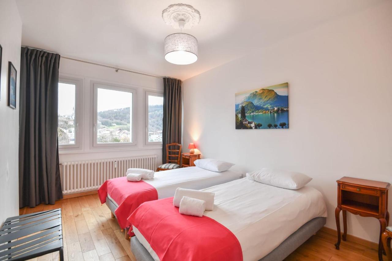 Nice Apartment With Balcony Very Close To The City Center Annecy Dış mekan fotoğraf