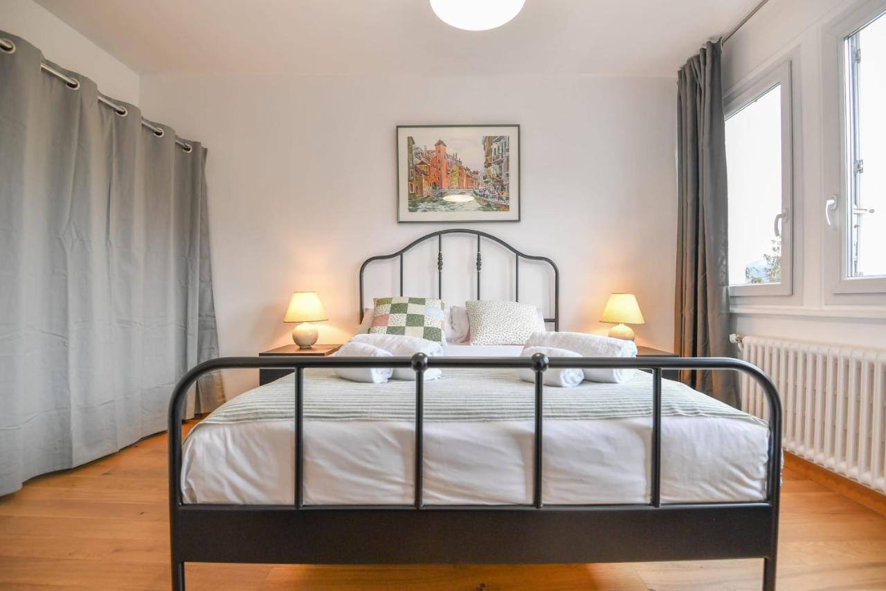Nice Apartment With Balcony Very Close To The City Center Annecy Dış mekan fotoğraf