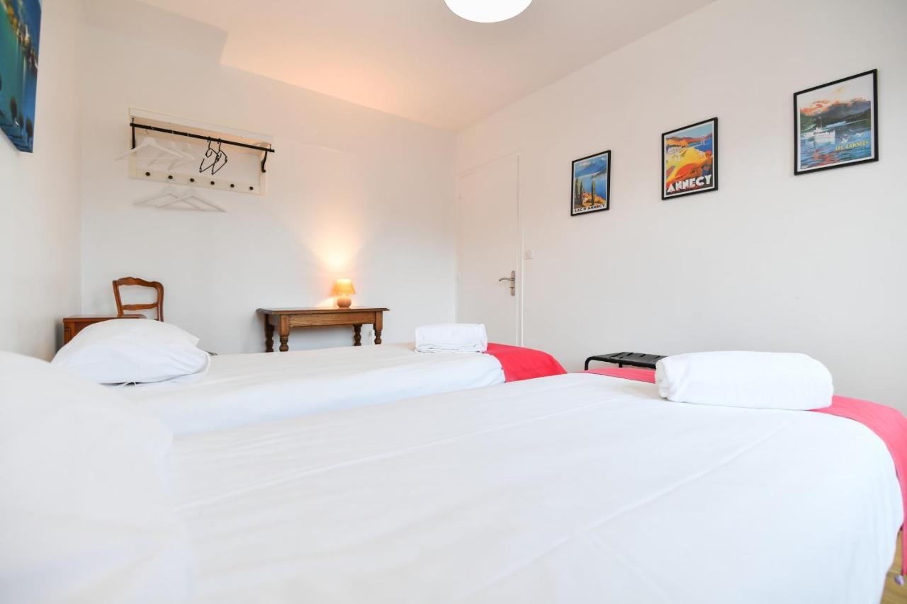 Nice Apartment With Balcony Very Close To The City Center Annecy Dış mekan fotoğraf